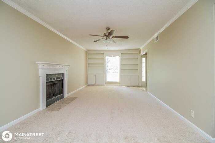 3013 Owendale Dr - Photo 3 of 16