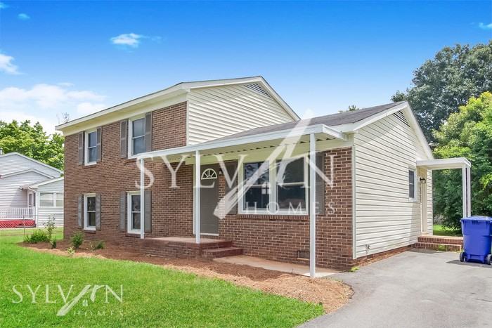 105 Wingate Dr - Photo 2 of 15