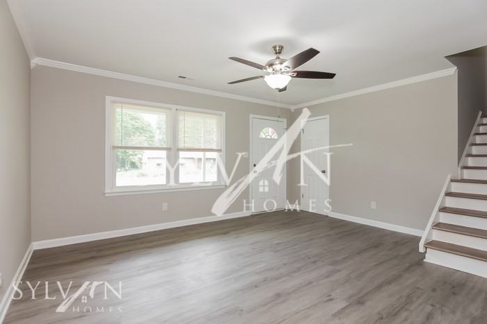 105 Wingate Dr - Photo 3 of 15