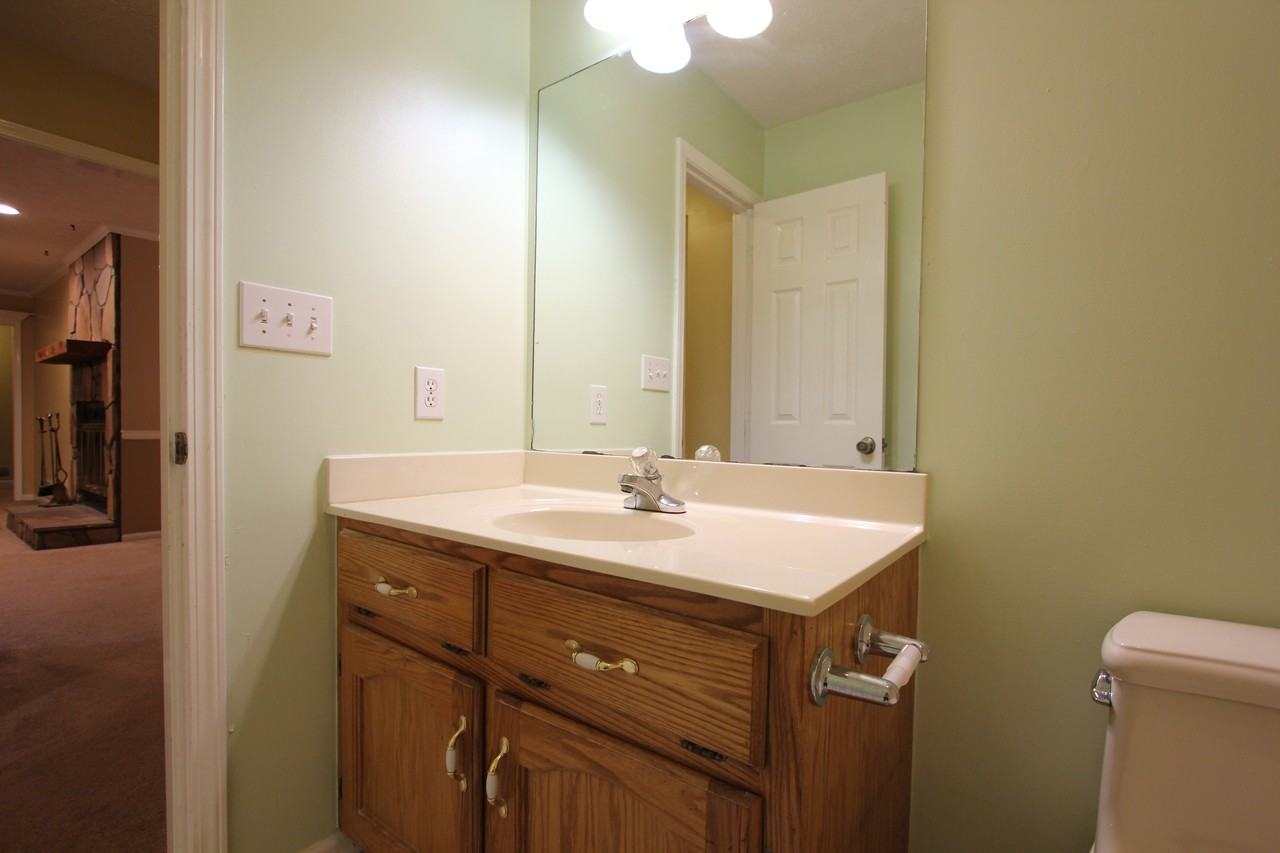 818 Springlake Rd #1 - Photo 3 of 24