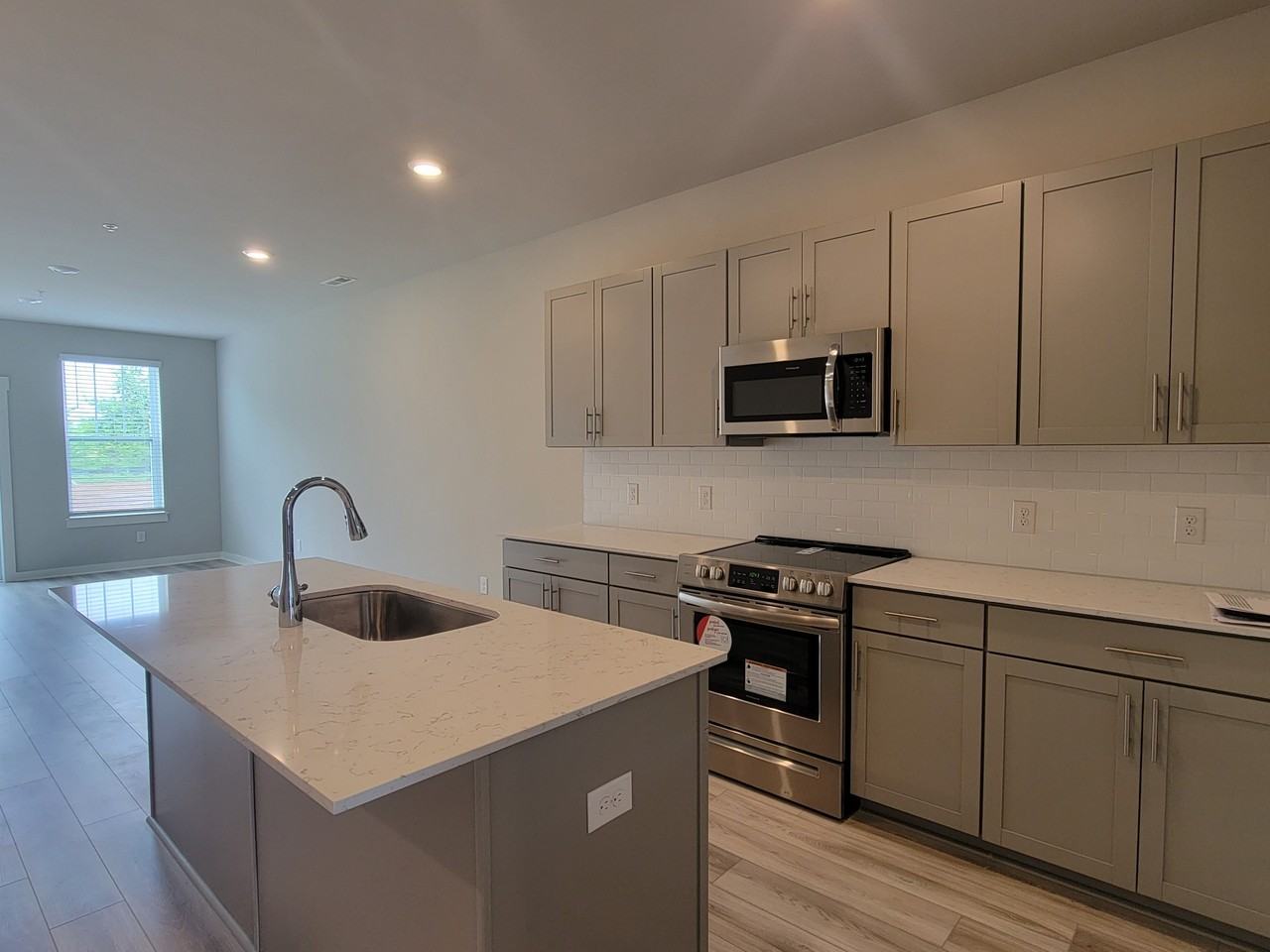 382 Casper Dr #1 - Photo 2 of 11