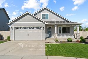 featured image of 1725 N Meyers Ct #1