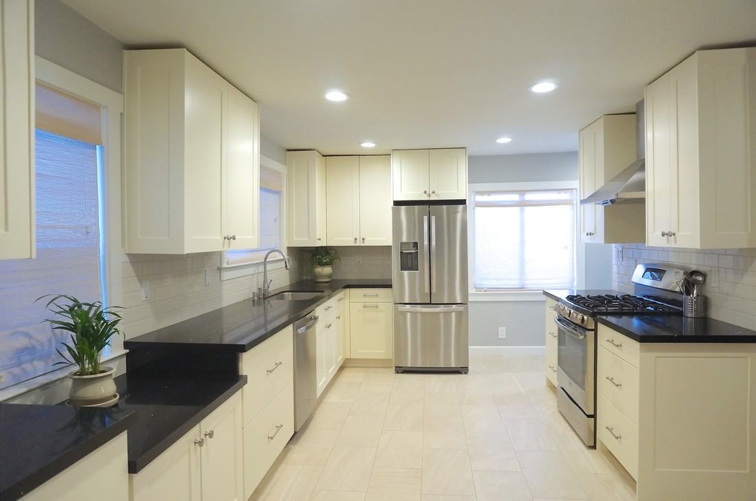393 W Angela St #1 - Photo 5 of 13