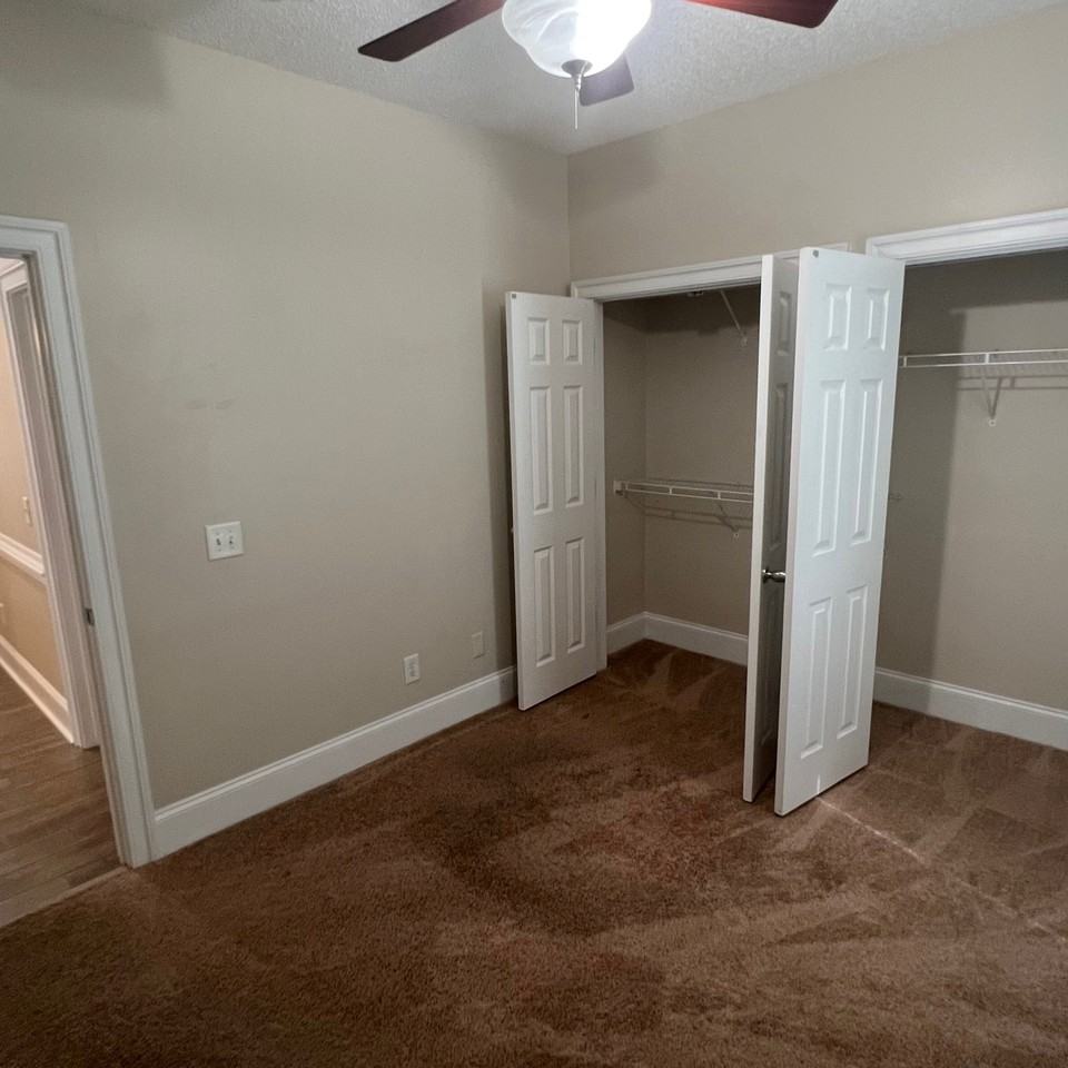 4180 Dudleys Grant Dr #H - Photo 7 of 24