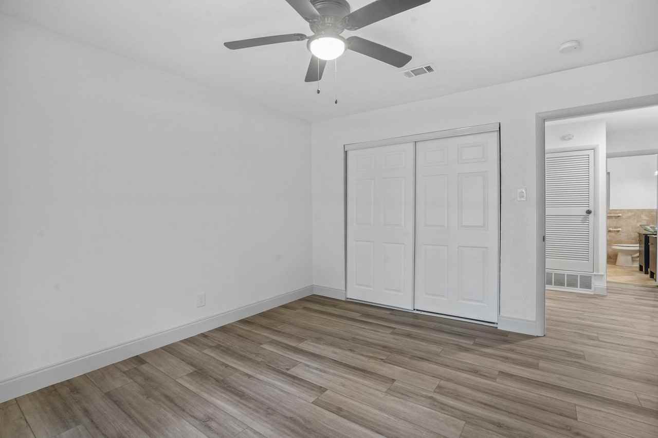 514 Canyon Ridge Dr #1 - Photo 5 of 38