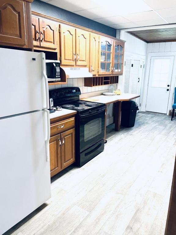 6920 Maryland Ave - Photo 2 of 10