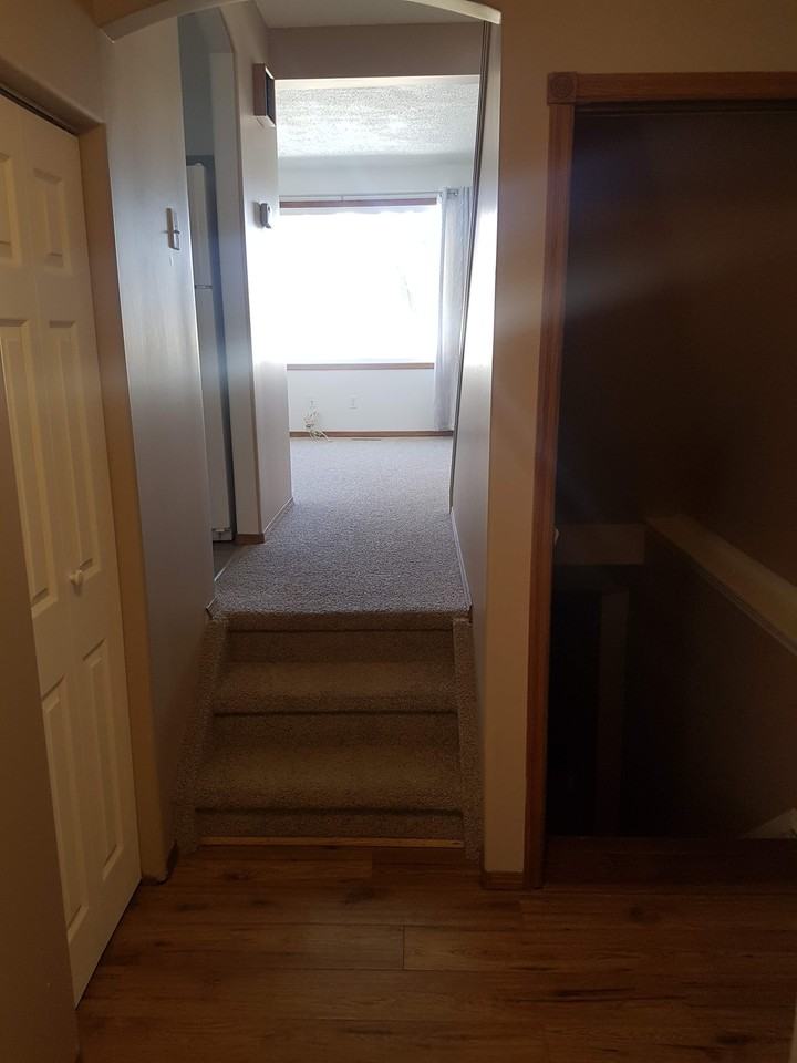 179 Callingwood Place Apartments 179 Callingwood Pl Nw, Edmonton, AB