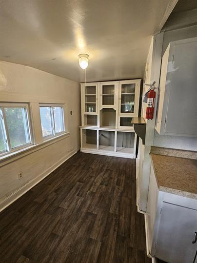 728 Rhode Island St #4 - Photo 2 of 11