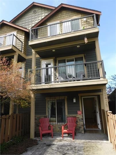 2425 55th Ave Sw #A - Photo 3 of 42