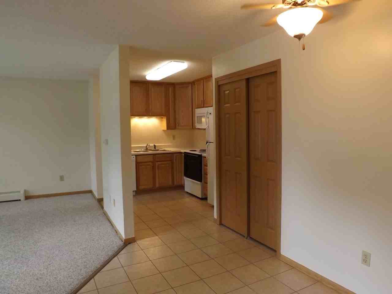 River South Apartments - Photo 5 of 7