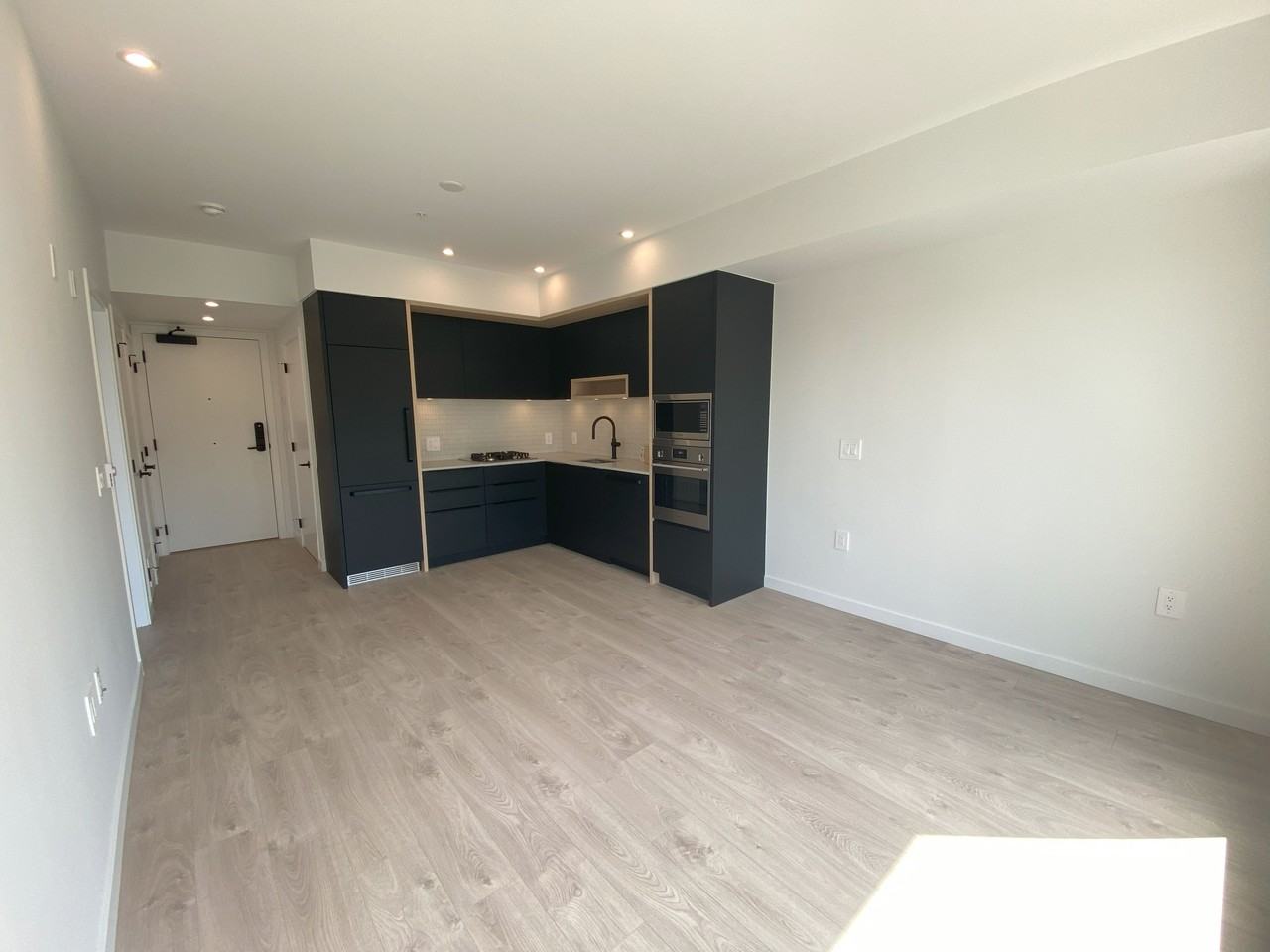 2520 Guelph Street - Photo 10