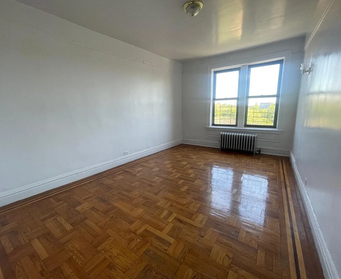 2840 Decatur Ave #5D - Photo 2 of 5