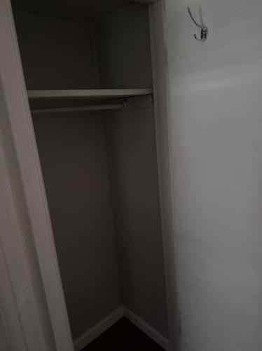 2326 E Hazzard St #NA - Photo 3 of 33