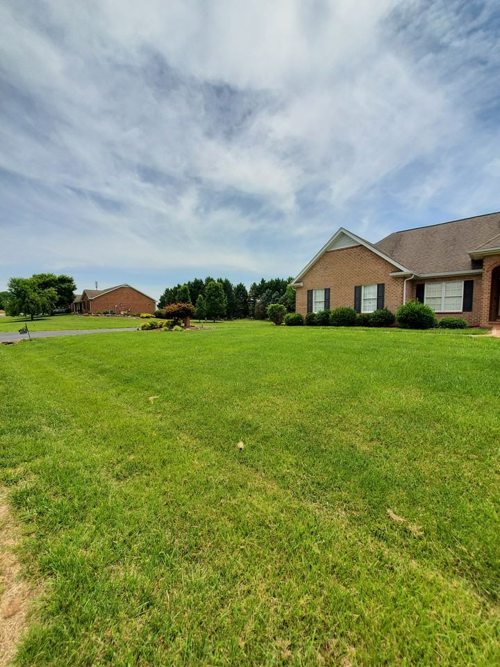 178 Meadowbrook Cir #NA - Photo 3 of 23