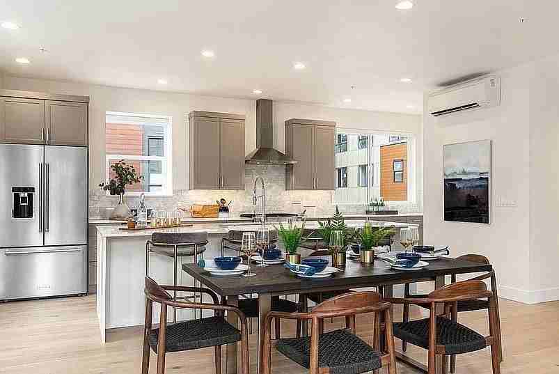 9632 Ne 183rd St #A - Photo 2 of 13