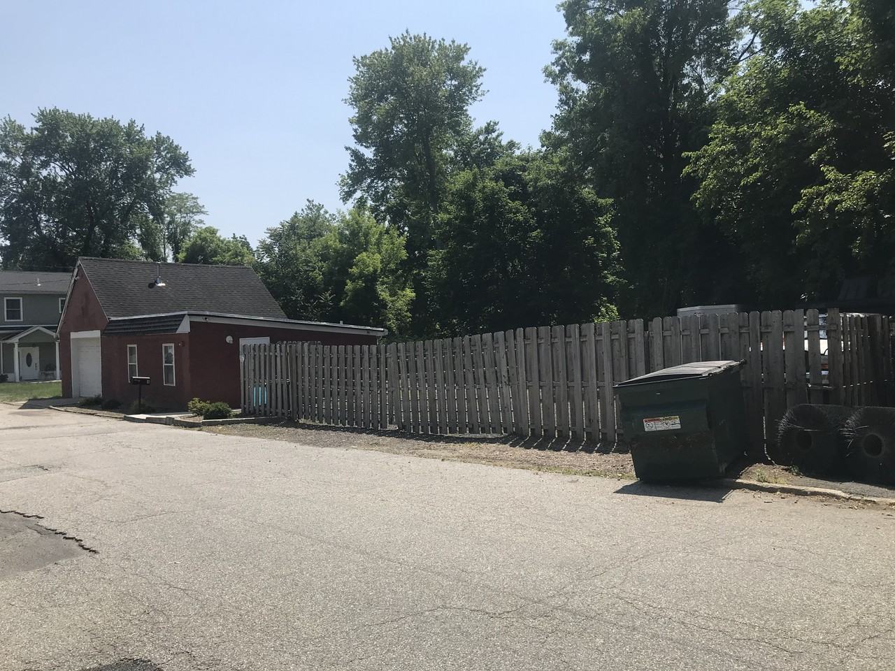 8 Brook St - Photo 2 of 15