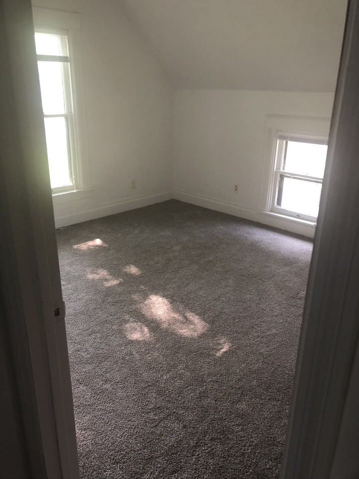 7716 N 29th St #NA - Photo 3 of 8