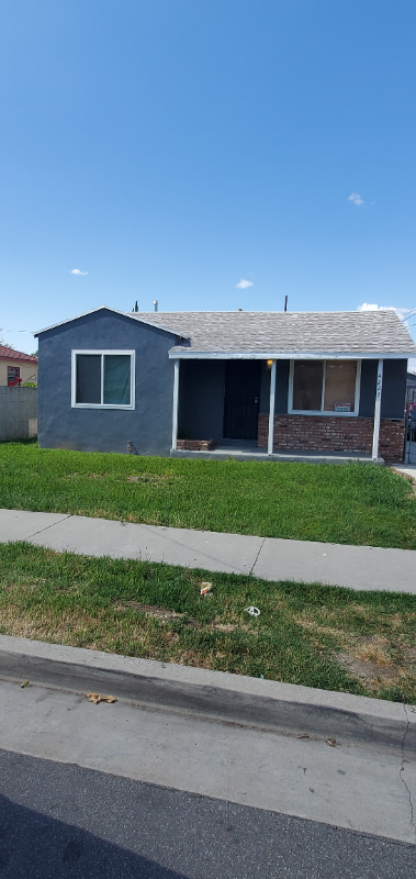 4227 E Linsley St - Photo 2 of 10