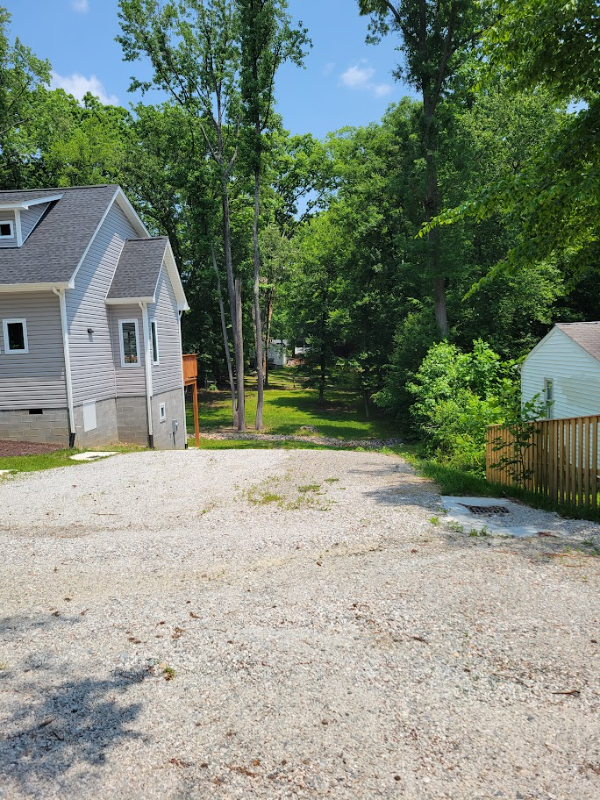 2669 Central Ave - Photo 2 of 50