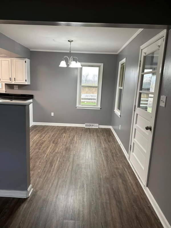 2756 Longbranch Rd - Photo 3 of 11