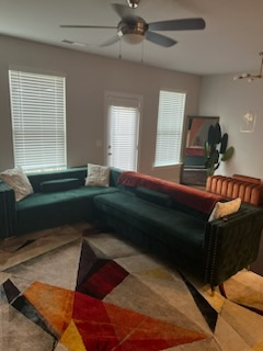 1391 Heights Park Dr Se - Photo 3 of 19