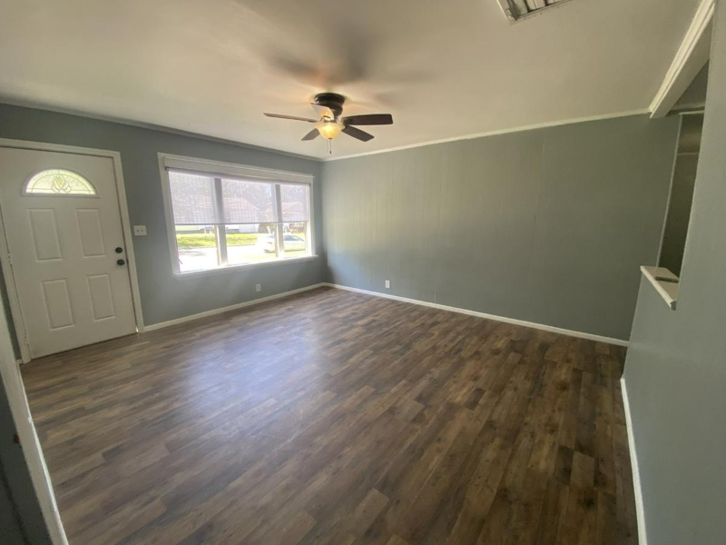 6255 E Marshall St - Photo 2 of 13