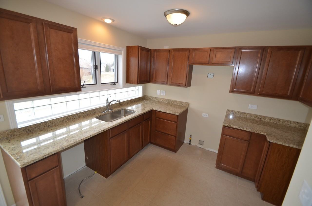 34191 Horseshoe Ln - Photo 2 of 6