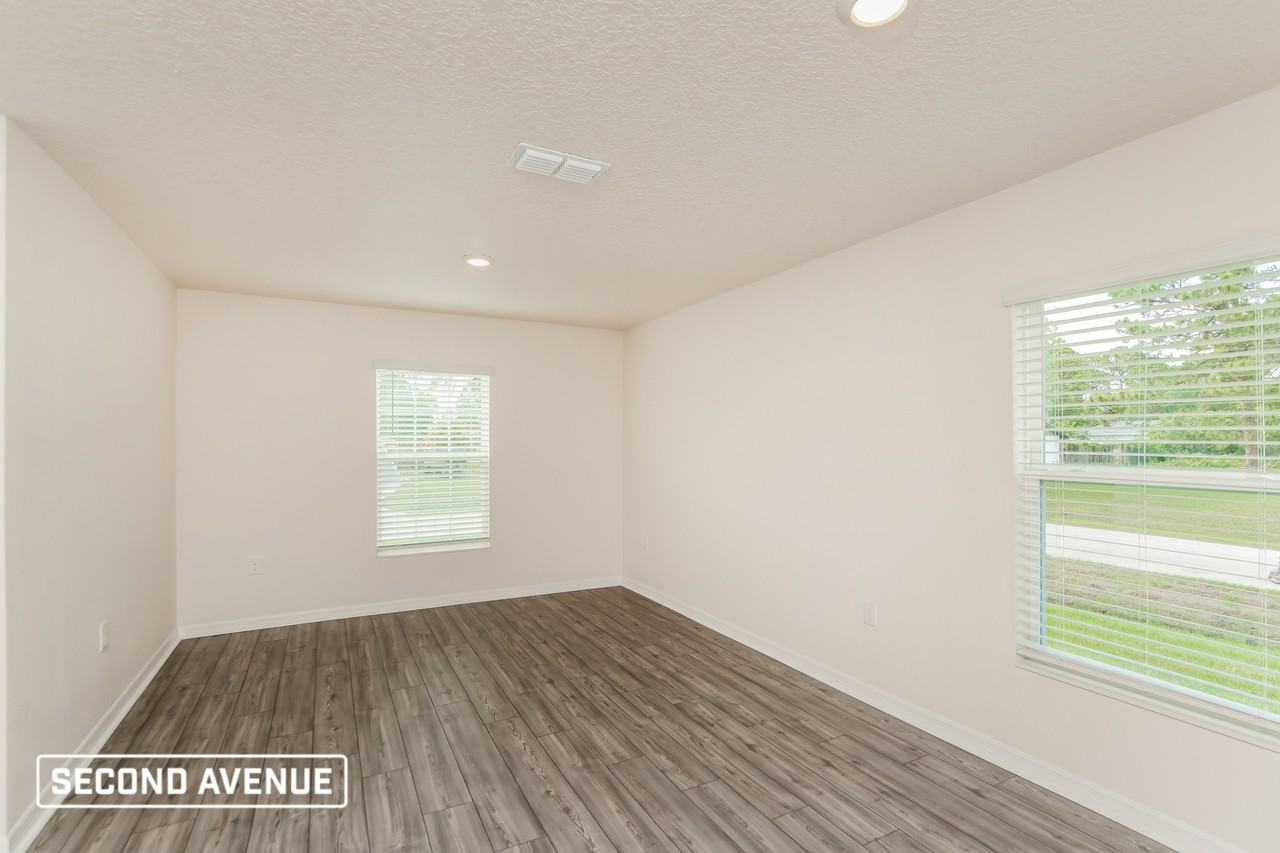 715 Hanau Ave Nw - Photo 7 of 20