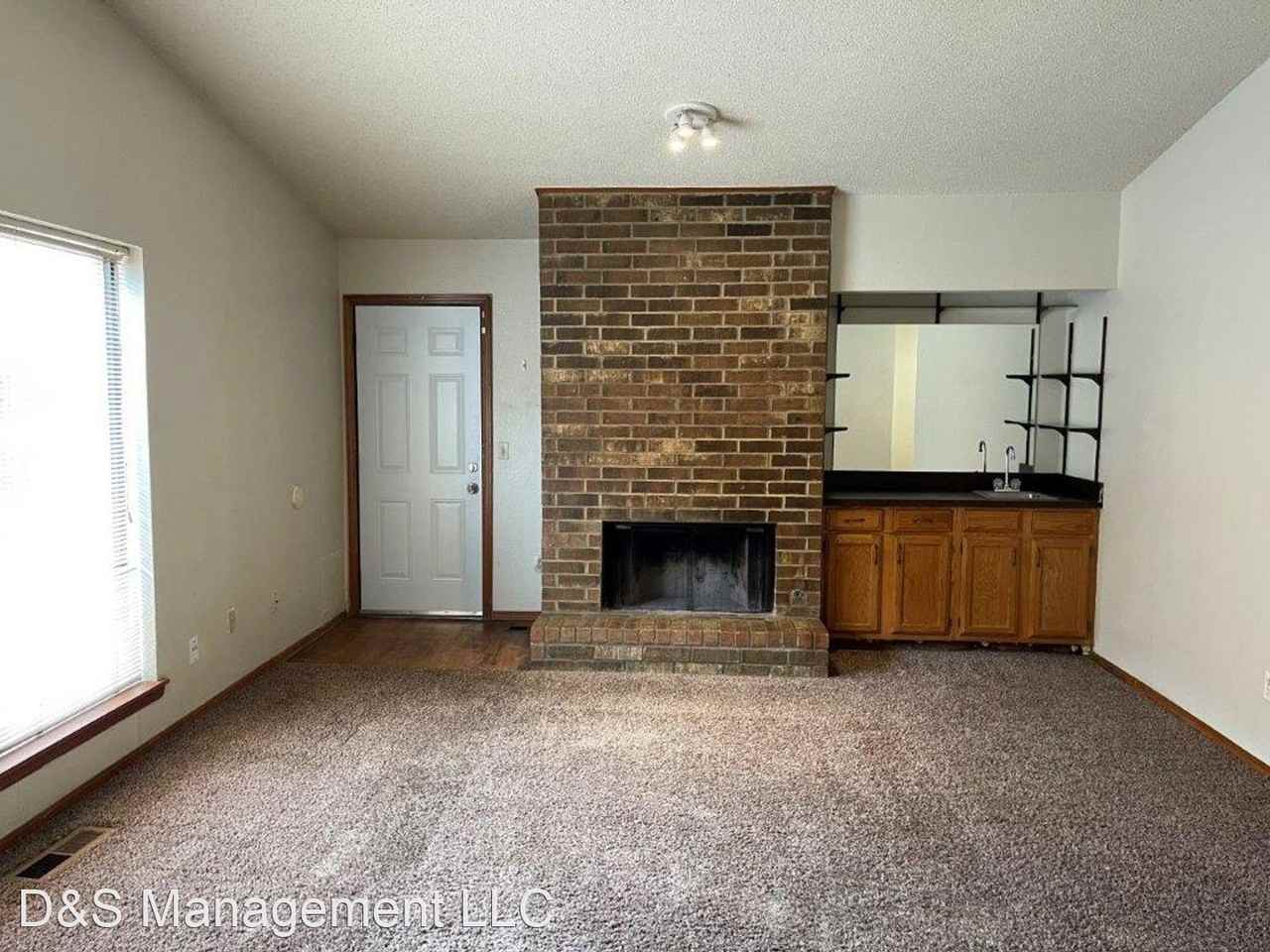 804 Nw 137th St - Photo 2 of 14