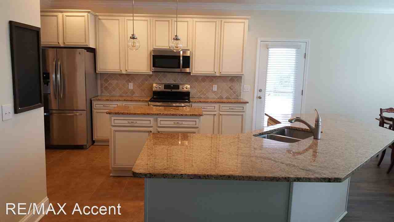 235 Beckley Dr - Photo 3 of 26