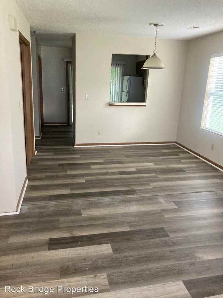 333 Catherine - Photo 3 of 14