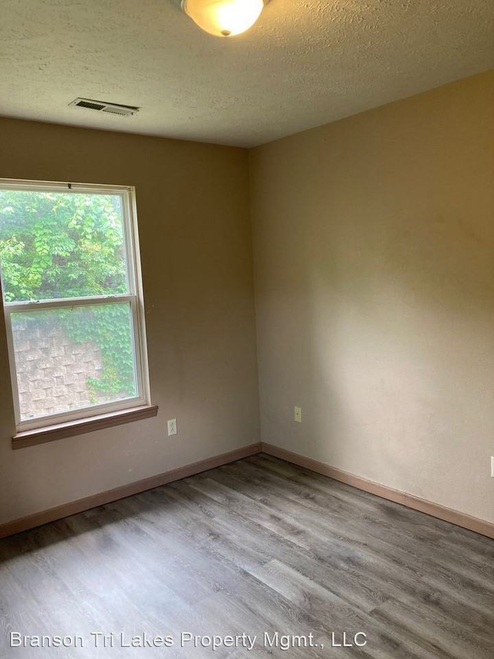 2078 Bird Road, Building B - Photo 2 of 11