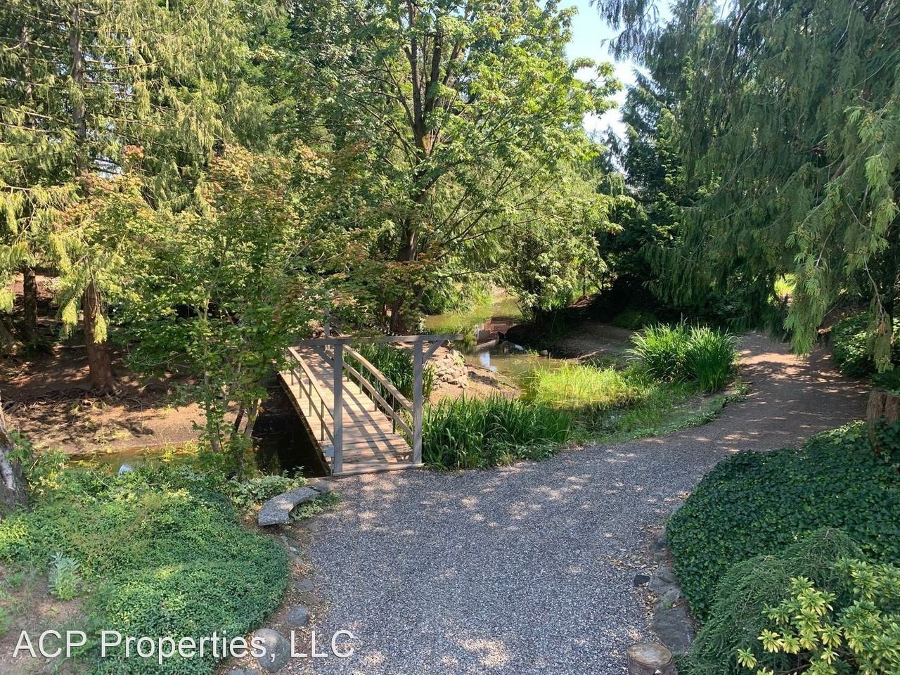 8684 Line Rd - Photo 3 of 36