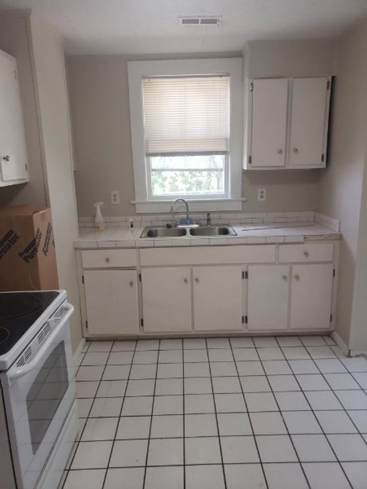 4678 Ohear Ave - Photo 2 of 13