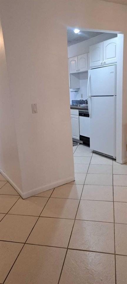 13777 Flora Pl #B - Photo 2 of 8