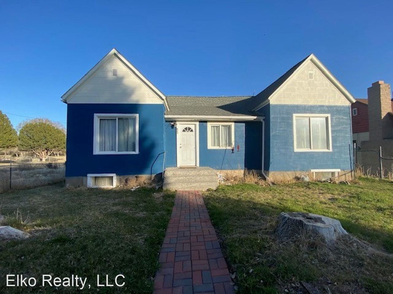 772 Elm St. - Photo 3 of 6