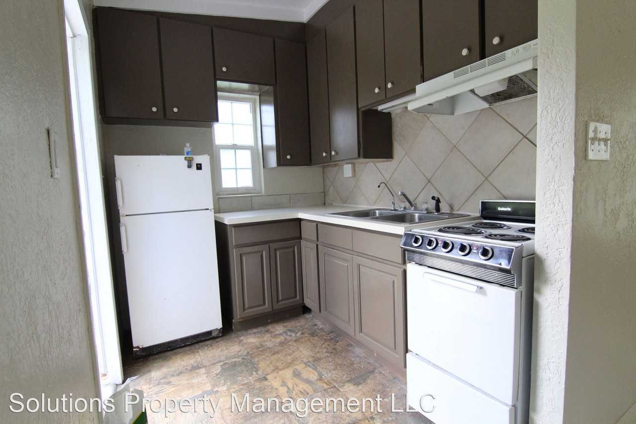 1044 S Wickham Rd - Photo 2 of 8