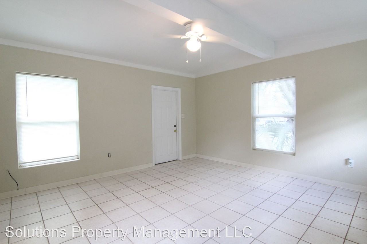 1044 S Wickham Rd - Photo 3 of 8