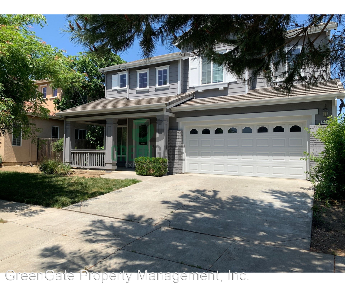536 Millwood Dr - Photo 2 of 40