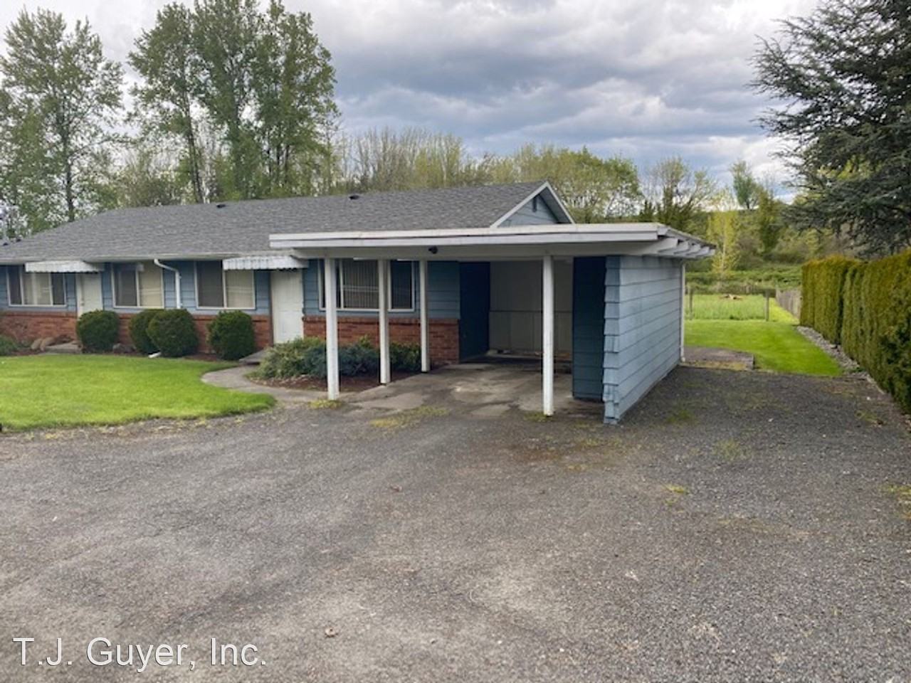 182 Bunker Creek Rd - Photo 2 of 13