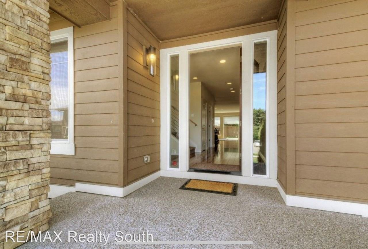 11503 Se 301st Ct - Photo 2 of 19