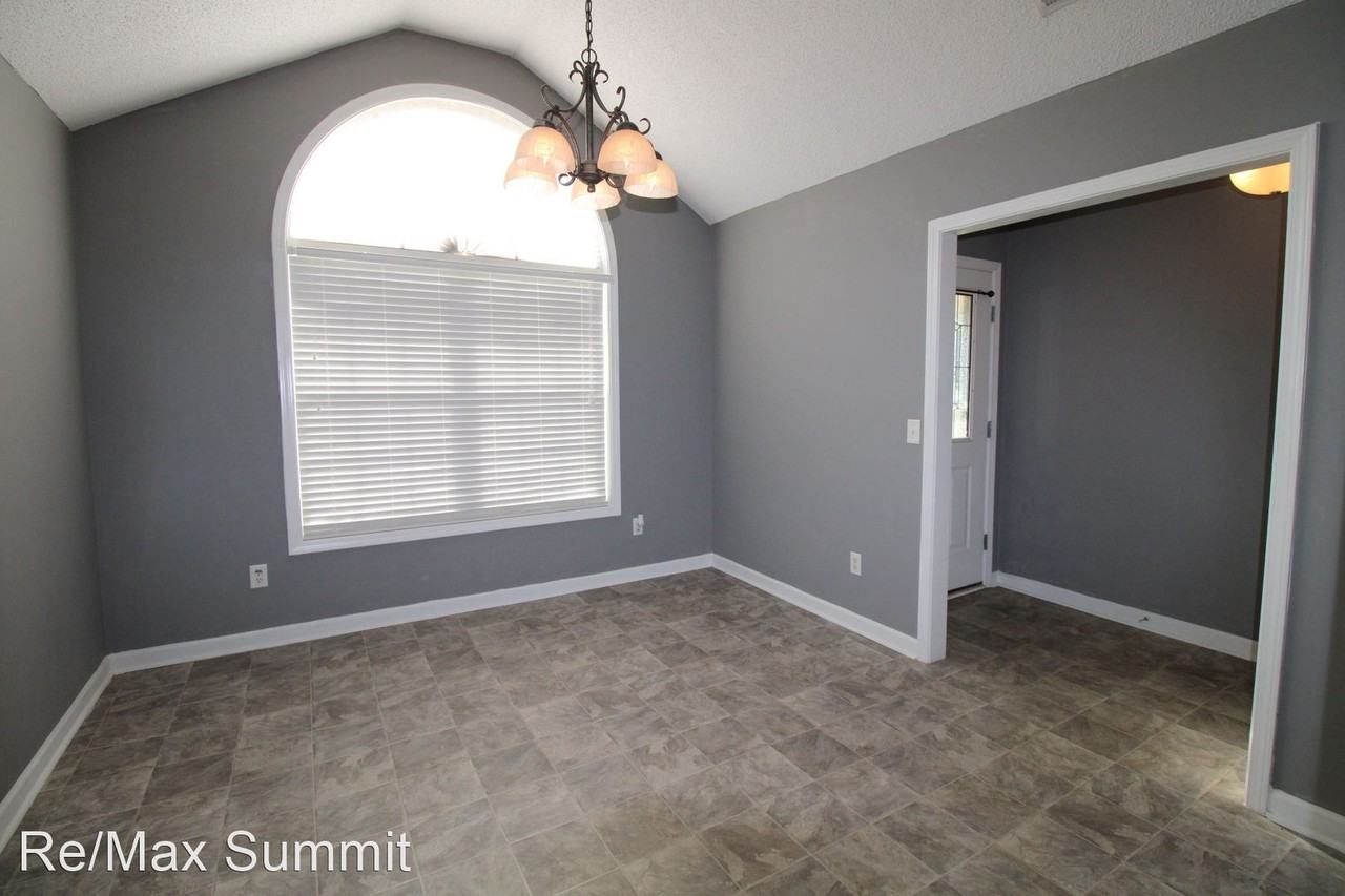 2530 Navigator Cir - Photo 3 of 24