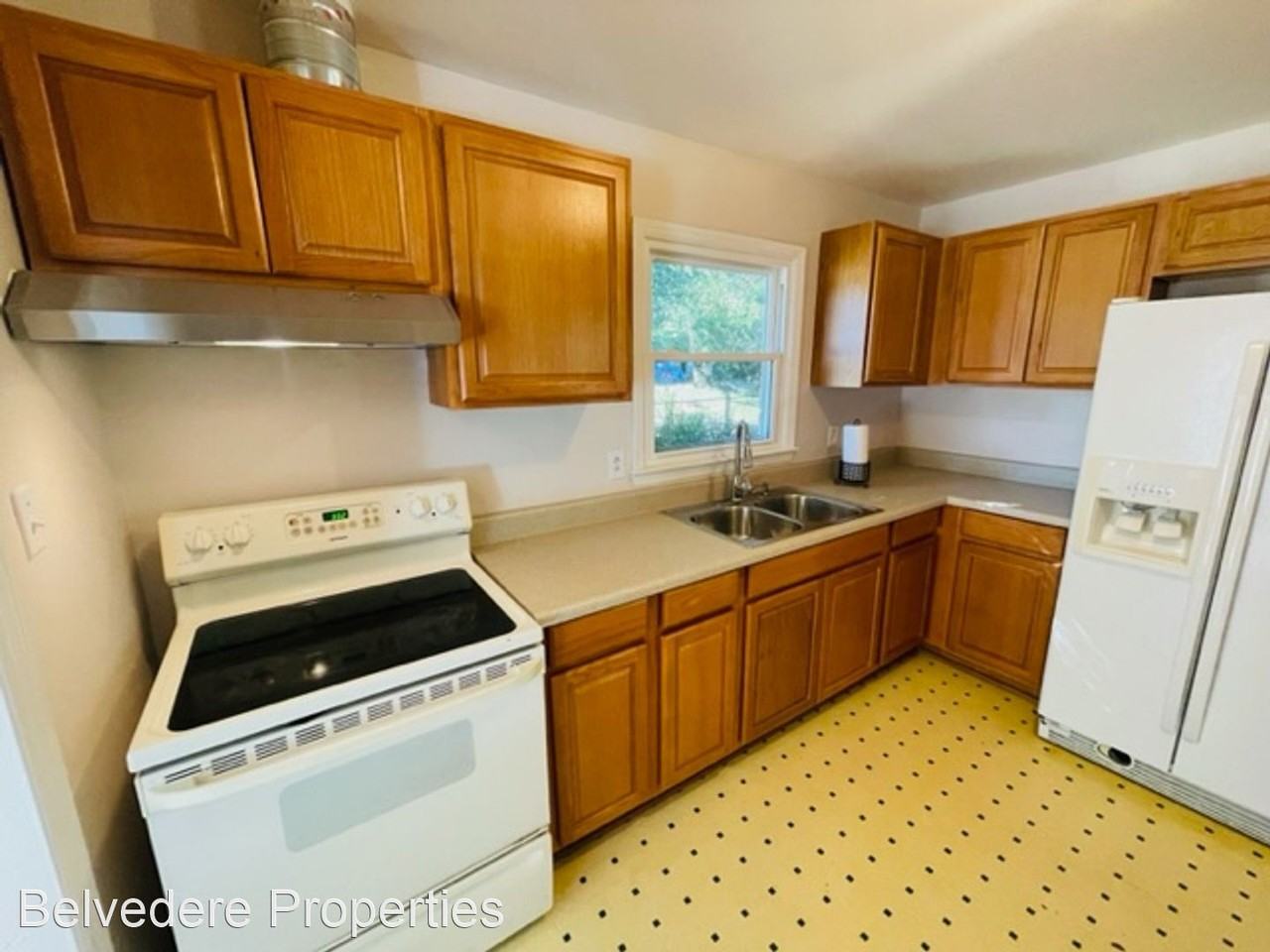 2019 Phillips Ave - Photo 3 of 8