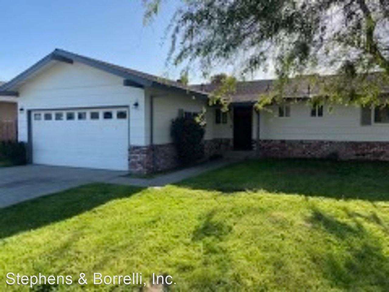 2661 Murray St - Photo 3 of 16