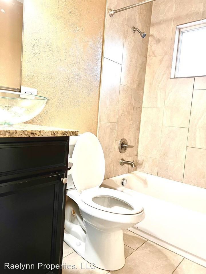 4514 Garrison St - Photo 3 of 7