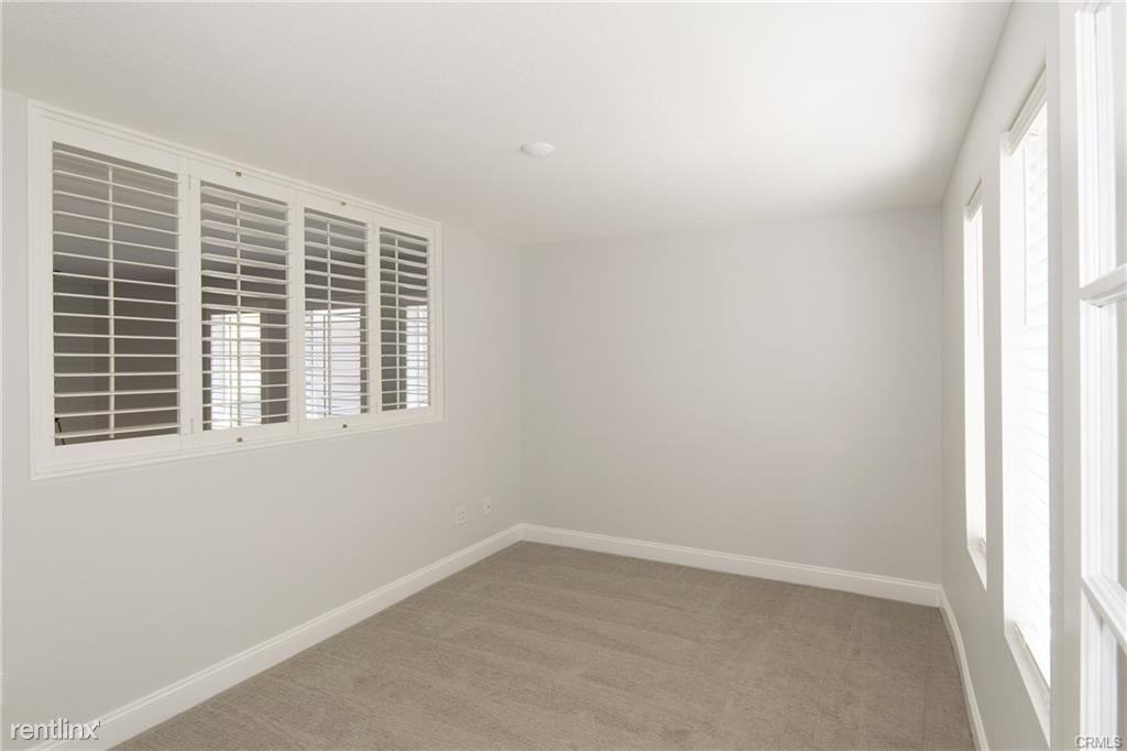12 Abilene Dr - Photo 2 of 14