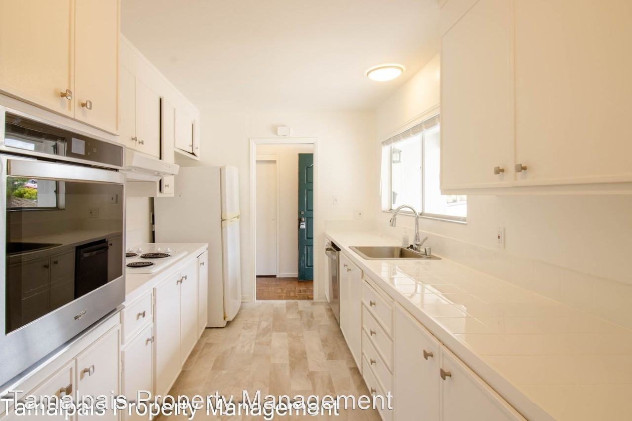 130 Trellis Dr - Photo 3 of 19