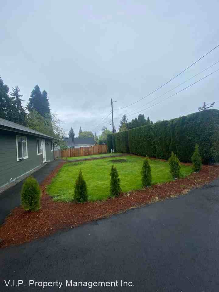 18687 Se Blanton St - Photo 2 of 25