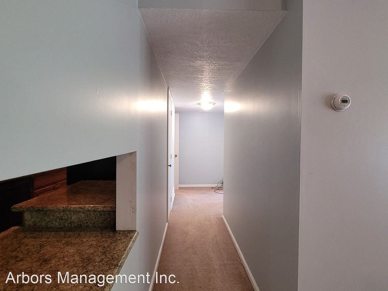 960 Chatham Park Dr #B - Photo 2 of 21