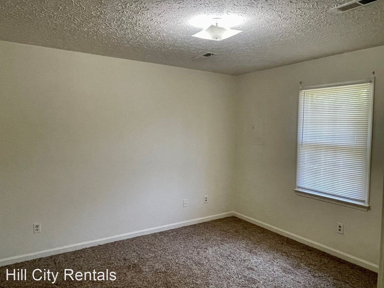 947 Grand Arbre Dr - Photo 3 of 6